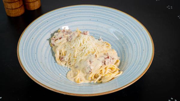 Spaghete Carbonara